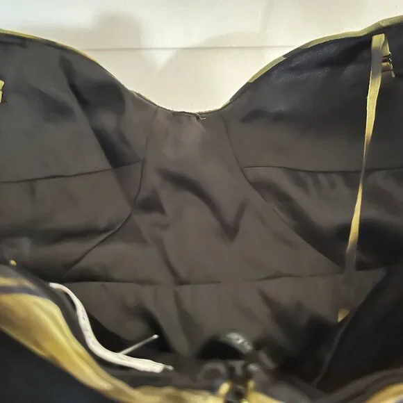 BNWT CALVIN KLEIN strapless pleated silk geometric green tones (8) - Picture 5 of 11